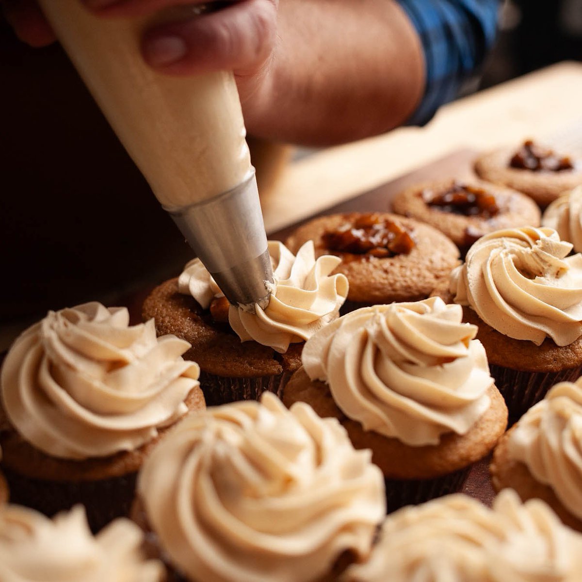 Yoder Smokers (@yodersmokers) on Twitter photo π· by <a href="/atbbq/">All Things BBQ</a>: Cupcakes on a pellet grill? Oh yes you can! These delicious little caramel apple cupcakes were baked on the YS640S. π₯π° Full recipe: bit.ly/4in060c
β
#BakingOnTheGrill #PelletGrillRecipes #YoderSmokers #GrilledDessert #BBQBaking #CupcakeLovers #yummy π· by <a href="/atbbq/">All Things BBQ</a>: Cupcakes on a pellet grill? Oh yes you can! These delicious little caramel apple cupcakes were baked on the YS640S. π₯π° Full recipe: bit.ly/4in060c
β
#BakingOnTheGrill #PelletGrillRecipes #YoderSmokers #GrilledDessert #BBQBaking #CupcakeLovers #yummy