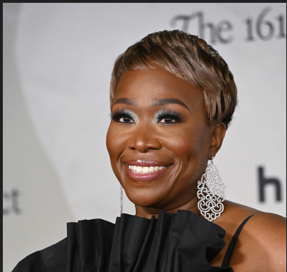 SyndicatedNews's tweet image. @RepMaxineWaters #recklessly told people to pull Republicans out of restaurants and physically assault them. They didn't throw her in jail because they didn't want to see her die in prison. Her reckless speeches however continue. Perhaps she needs to be fired as in the #JoyReid