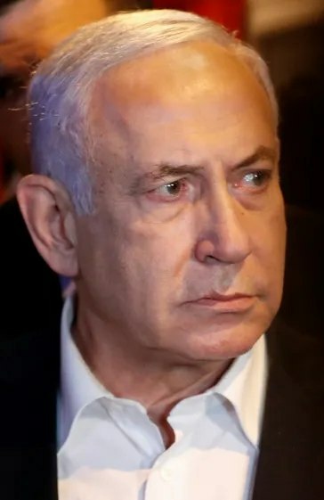 عجزوا عن تحقيق أهدافهم في حربهم السابقة التي خاضوها بأسم الدفاع عن الصحابة ومواجهة المد الرافضي وحماية صلاة التراويح  
فكيف لهم أن يحققوا أي نتائج في حربهم القادمة التي يرفعون فيها راية حماية إسرائيل بأسم الصحابي نتنياهو