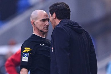 3 matchs de suspension / 9 mois de suspension 
Donc qu’on nous explique la différence maintenant ?