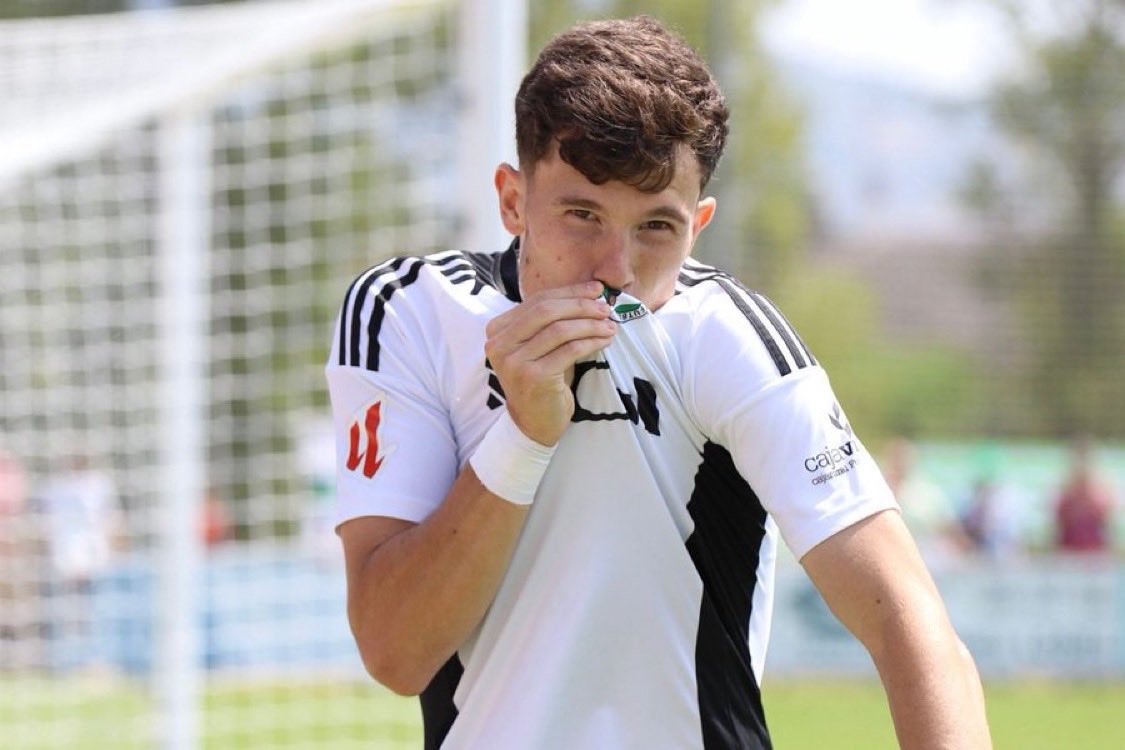 De Burgos, por Burgos y para Burgos.

Tu noche David, te lo mereces.