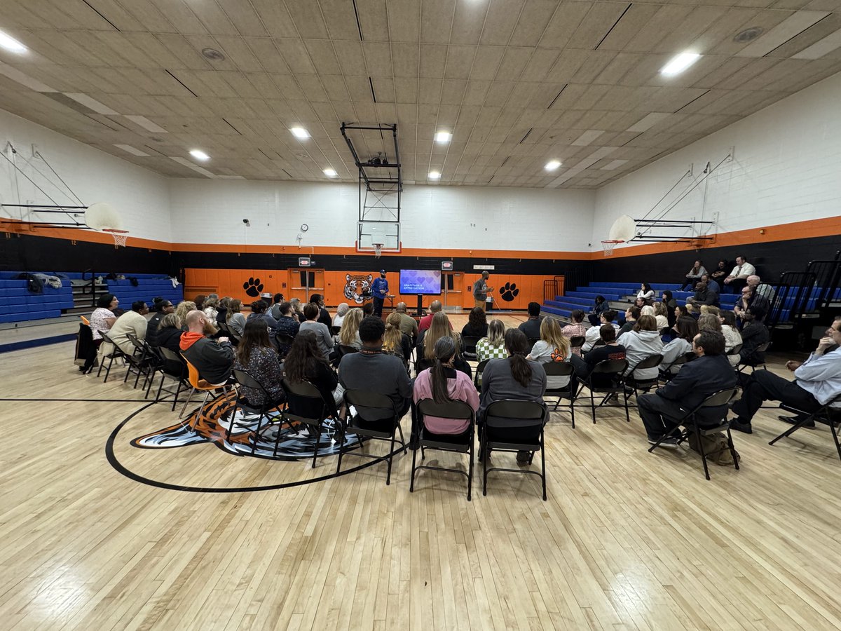 Joseph E. Soehl Middle School tweet media