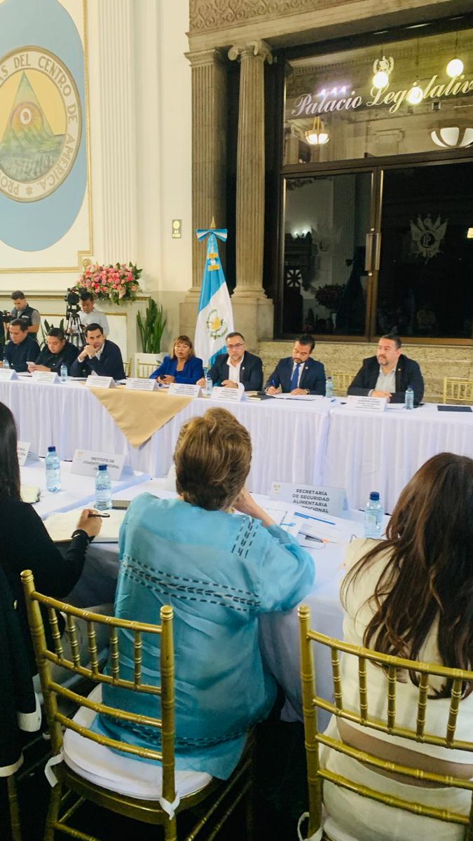 jajofd's tweet photo. #Urgente en Comisión de Seguridad Alimentaria que preside Dip.Marleny Matias se dieron datos preocupantes por el #Conasan 
✔️86 niños fallecidos
✔️28,515 nuevos niños con Desnutrición Aguda
✔️Solo 50 municipios atiende @GuatemalaGob . #viral #crisis #hambre #niños @ALCsinhambre https://t.co/mbnVTytPsf