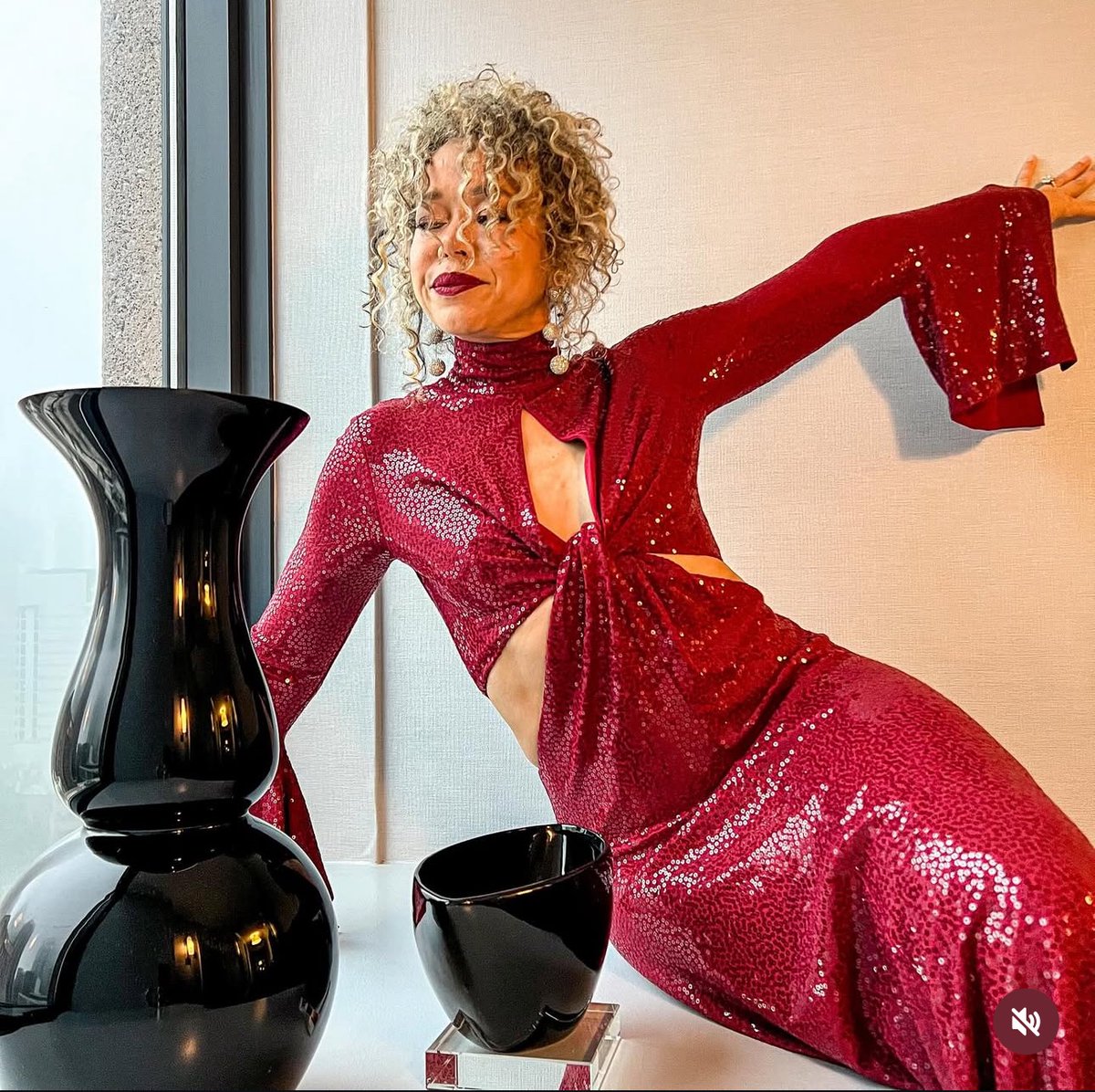 EvaScrivo's tweet image. @jackieunfilter 's look for Candle In The Dark 💋

Fresh cut and color by Eva

#curlyhairstyles #blondehairspecialist #cutandcolor #curlyhaircut #evascrivo

evascrivo.com