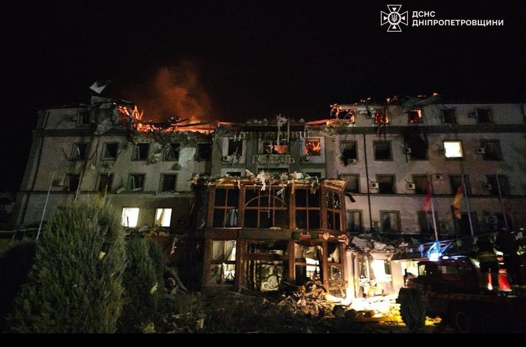 Absurded's tweet image. #trump #JDVance #mask #USA #messile   #Крівийріг #krivoyrig #ballistik today now