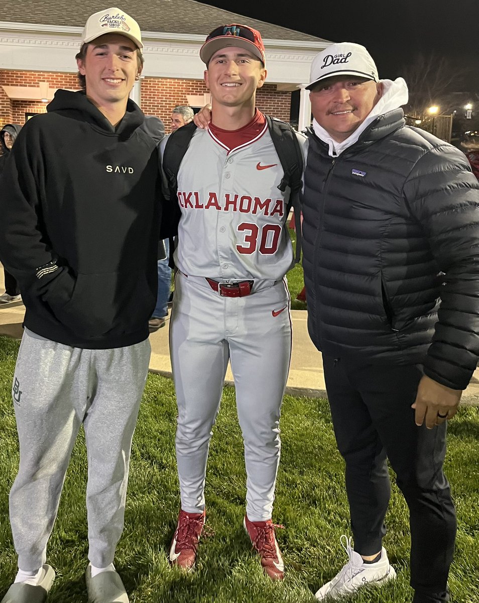 Steven De La Cerda (@coachdlc10) on Twitter photo Great ball players, even better men. Proud is an understatement. <a href="/landon_karrh/">LandonKarrh</a> <a href="/M_Catalano2/">Michael Catalano</a> Great ball players, even better men. Proud is an understatement. <a href="/landon_karrh/">LandonKarrh</a> <a href="/M_Catalano2/">Michael Catalano</a>