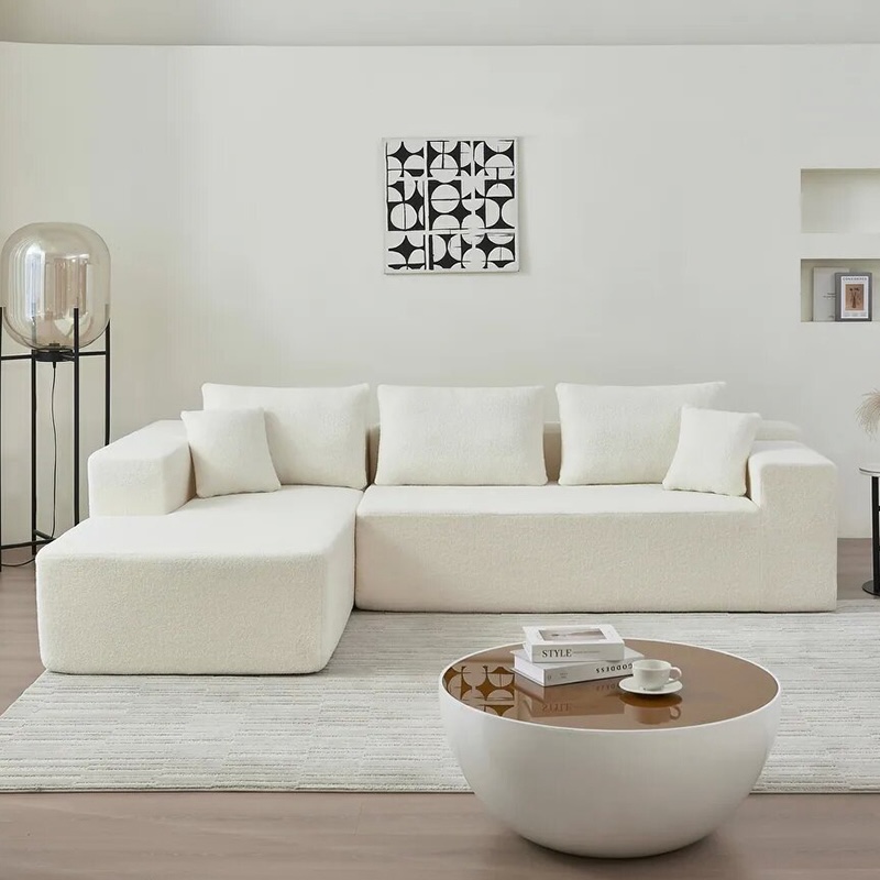 MISSCITYSTYLE's tweet image. Upgrade your space with a modern sectional sofa designed for comfort &amp;amp; affordability! ✨ Shipped in cost-saving compact packaging, this modular foldable sofa with chaise lounge is perfect for any home. 🏡
misscitystyle.com.au/modular-uphols… #LowCostDelivery #CompactSofa #ModernLiving