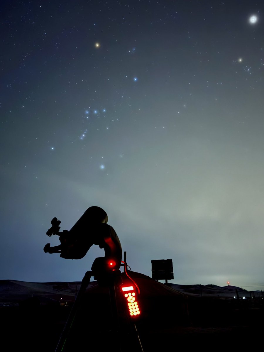 Сүүлийн хэдэн жил цагаан сарын шинийн 3 хүртэлх өдрүүд миний хувьд од дуранддаг албан ёсны өдрүүд болсон 😃. Хамгийн үзэсгэлэнтэй Анчины орд.