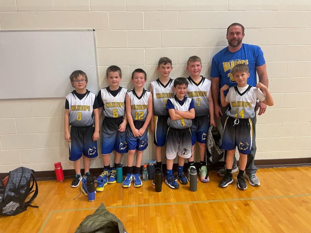WahoopsBball's tweet image. Our 3rd grade Gold team ended their season as 3rd grade #Wahoops tourney champs! The 3rd grade Blue team finished their season with a W!
Nice job, boys and coaches! 👏 Thanks for making it a great season! #youthbasketball