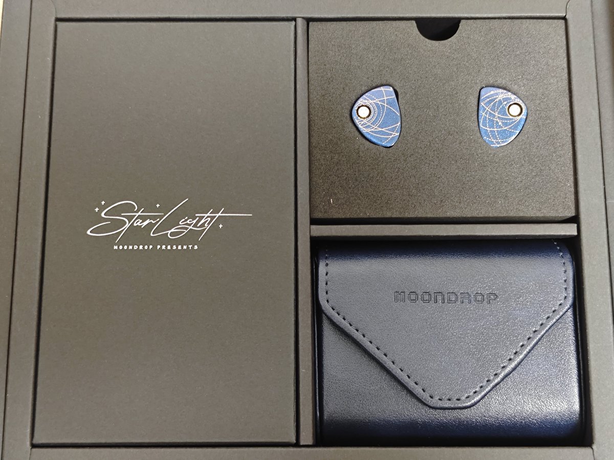 𝑴𝒚 𝑵𝒆𝒘 𝑮𝒆𝒂𝒓...
#水月雨 #moondrop