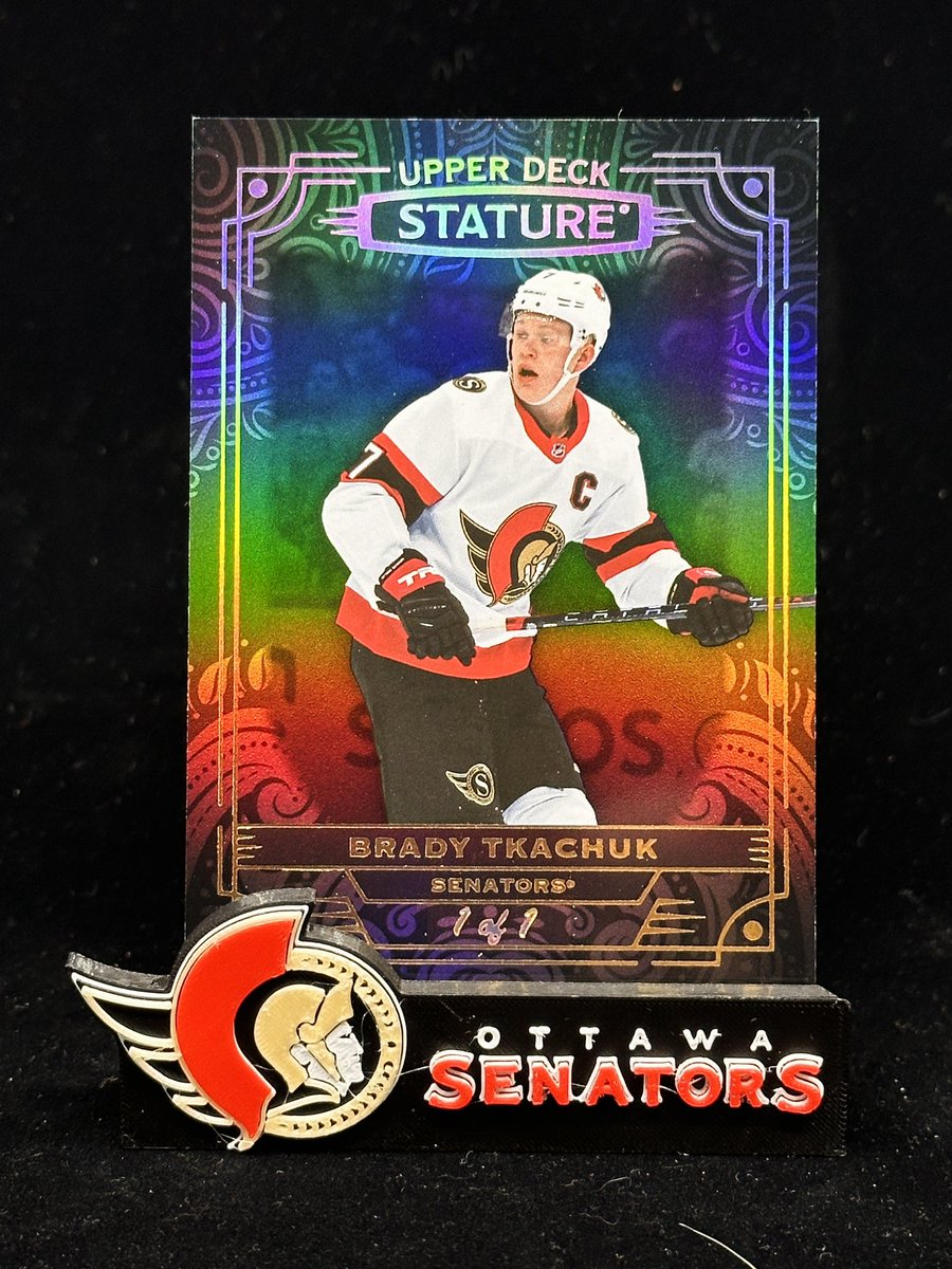 loudcollector's tweet image. Big W for the boys tonight. Big Bad Brady leading the charge!!

Upper Deck Stature 1/1 

#upperdeck #sensarmy @BradyTkachuk71 #ottawasenators