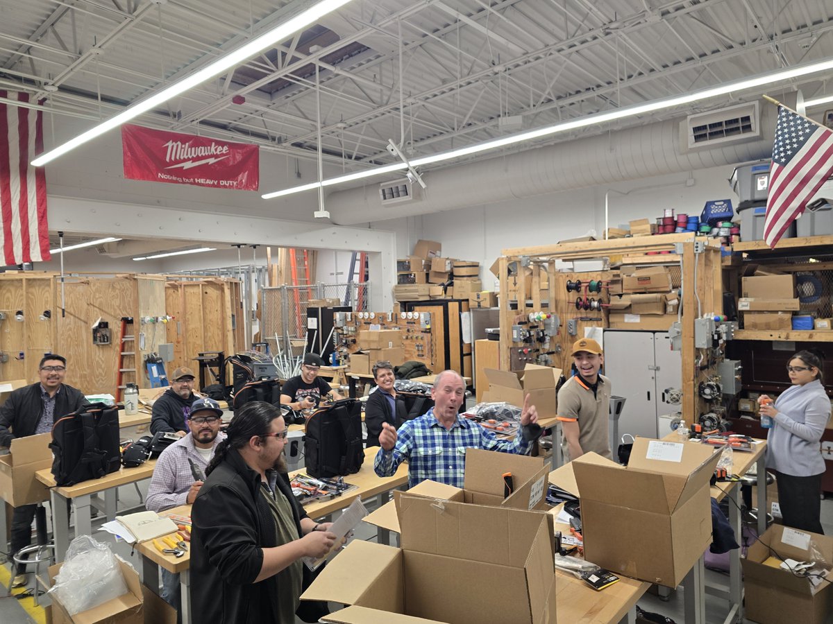AHS Electrical Technology (@ahselectrical) on Twitter photo Christmas in March for my adult students! Learning how
to properly use and identify the tools of the trade. Thanks to <a href="/SISD_CommEd/">Community Education</a> and <a href="/Klein_Tools/">Klein Tools</a> . <a href="/SocorroISD/">Socorro ISD</a> 🔌⚡️👷♀️👷♂️💡#MoreThanJustAClass Christmas in March for my adult students! Learning how
to properly use and identify the tools of the trade. Thanks to <a href="/SISD_CommEd/">Community Education</a> and <a href="/Klein_Tools/">Klein Tools</a> . <a href="/SocorroISD/">Socorro ISD</a> 🔌⚡️👷♀️👷♂️💡#MoreThanJustAClass