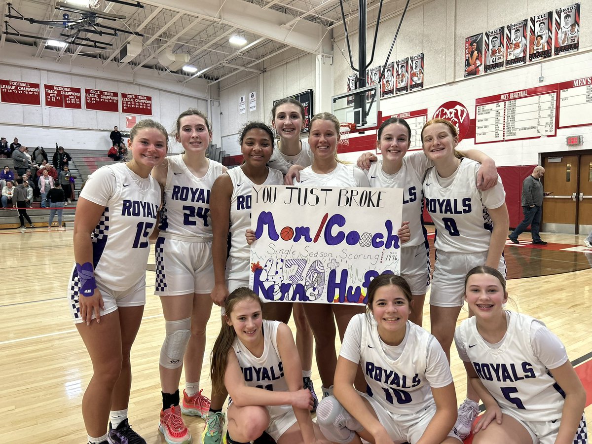 rennie huff (@renniehuff) on Twitter photo Blessed to break the previous scoring record in a season of 469 points! Couldn’t have done it without my teammates and coaches ❤️
<a href="/CoachColeCC/">Coach Cole</a> <a href="/CoachBShepherd/">Barry Shepherd</a> <a href="/Mystics517/">Michigan Mystics - Jackson</a> Blessed to break the previous scoring record in a season of 469 points! Couldn’t have done it without my teammates and coaches ❤️
<a href="/CoachColeCC/">Coach Cole</a> <a href="/CoachBShepherd/">Barry Shepherd</a> <a href="/Mystics517/">Michigan Mystics - Jackson</a>