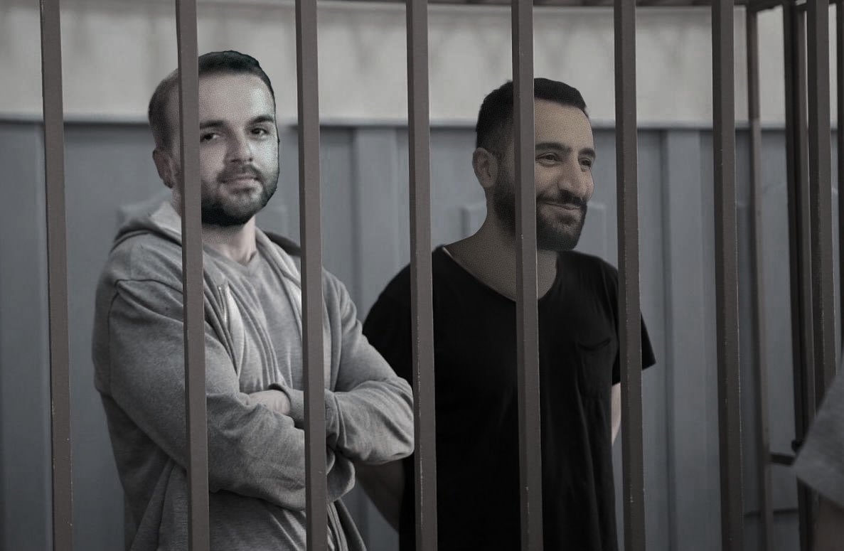 sinomarke's tweet image. BİZ KİMLERİ KİMLERİ HARCADIK BE AQUM.. EN SON HARCAYACAK ADAM BULAMADIK BİRBİRİMİZE GİRDİK..