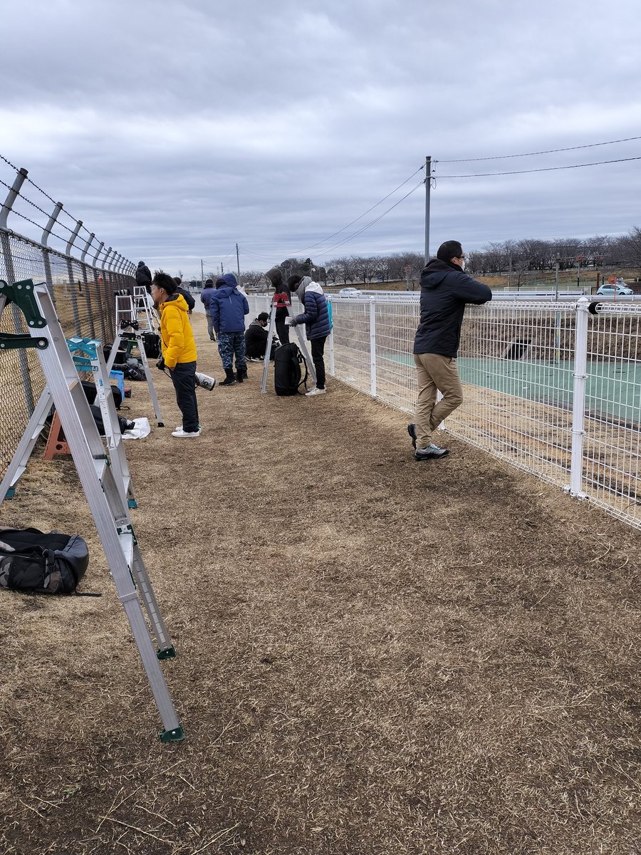 Tealeaf1188's tweet photo. 入間基地盛り上がってます!
これからフェニックスに会える!
#入間基地
#c1
#C_1
#フェニックス
#c_130h https://t.co/mxwNzkIm9v