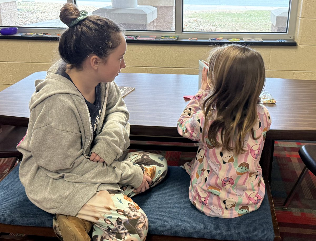 Mrs. Schinski's 2nd Grade Class tweet media