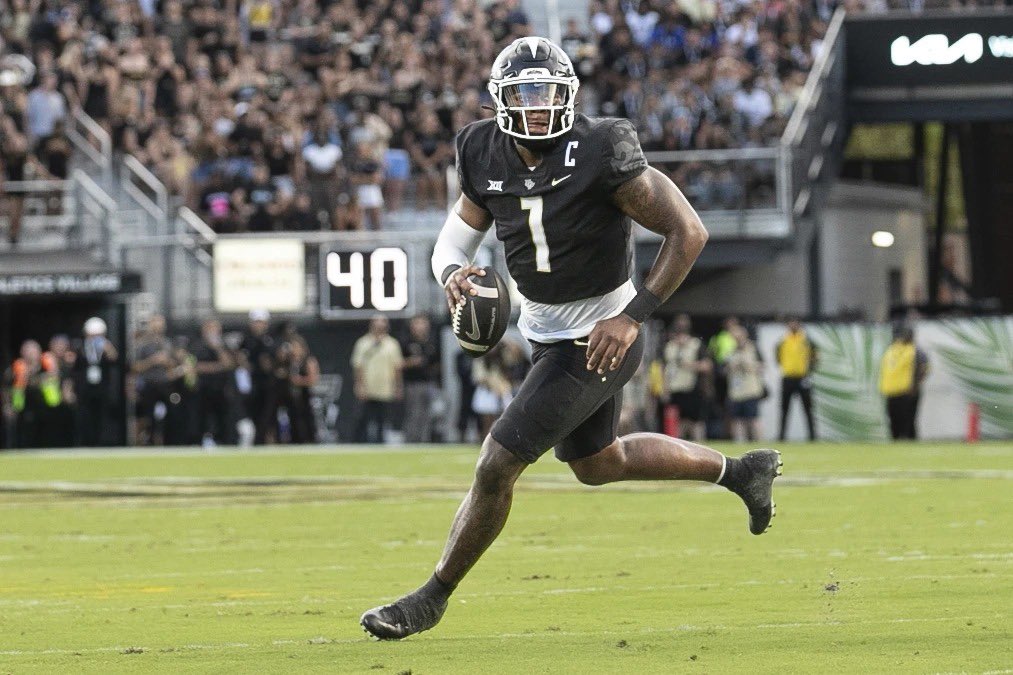 Femi Babalola (@femibab2026) on Twitter photo #AGTG After a great conversation with <a href="/McKenzieMil10/">McKenzie Milton</a> I am blessed to receive an offer from the University of Central Florida!! <a href="/CoachFrost7/">Coach Scott Frost</a> <a href="/CoachS_Cooper/">Steve Cooper</a> <a href="/wcsRHSfootball/">Ravenwood Football 🦅</a> <a href="/wcsRHSAthletics/">Ravenwood Athletics</a> <a href="/VisionQb/">QB Vision</a> <a href="/CoachHesterFB/">Coach Hester</a> <a href="/CoachCoreyD/">CoachCoreyD-CUC</a> <a href="/_CoachRodriguez/">Ricky Rodriguez</a> <a href="/kenroz9/">Ken Holloway</a> <a href="/elite360recruit/">ELITE 360 Recruiting</a> #AGTG After a great conversation with <a href="/McKenzieMil10/">McKenzie Milton</a> I am blessed to receive an offer from the University of Central Florida!! <a href="/CoachFrost7/">Coach Scott Frost</a> <a href="/CoachS_Cooper/">Steve Cooper</a> <a href="/wcsRHSfootball/">Ravenwood Football 🦅</a> <a href="/wcsRHSAthletics/">Ravenwood Athletics</a> <a href="/VisionQb/">QB Vision</a> <a href="/CoachHesterFB/">Coach Hester</a> <a href="/CoachCoreyD/">CoachCoreyD-CUC</a> <a href="/_CoachRodriguez/">Ricky Rodriguez</a> <a href="/kenroz9/">Ken Holloway</a> <a href="/elite360recruit/">ELITE 360 Recruiting</a>
