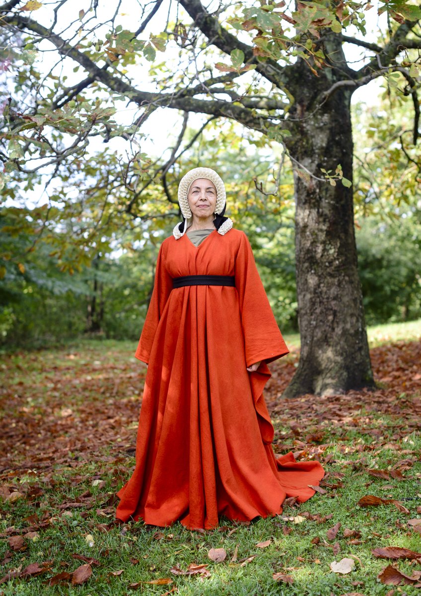 Medievalists's tweet photo. The Swedish History Museum is running an exhibition on Medieval Fashion. Here are some of the outfits on display. Get the details on our website. Photos by Johan Stigholt, Medieval Museum and Ola Myrin, SHM
#medievalfashion #medievalclothing #medievaldress https://t.co/IGllV0wpt8