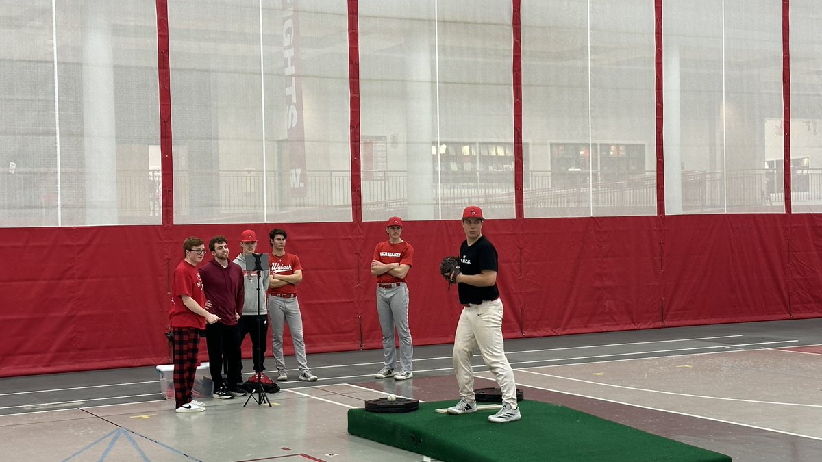 WabashBaseStats's tweet photo. Fine Tuning arsenals before our Spring Break Series of games 🎷🎸 ⚾️ ☀️ https://t.co/p15QWZQvVm