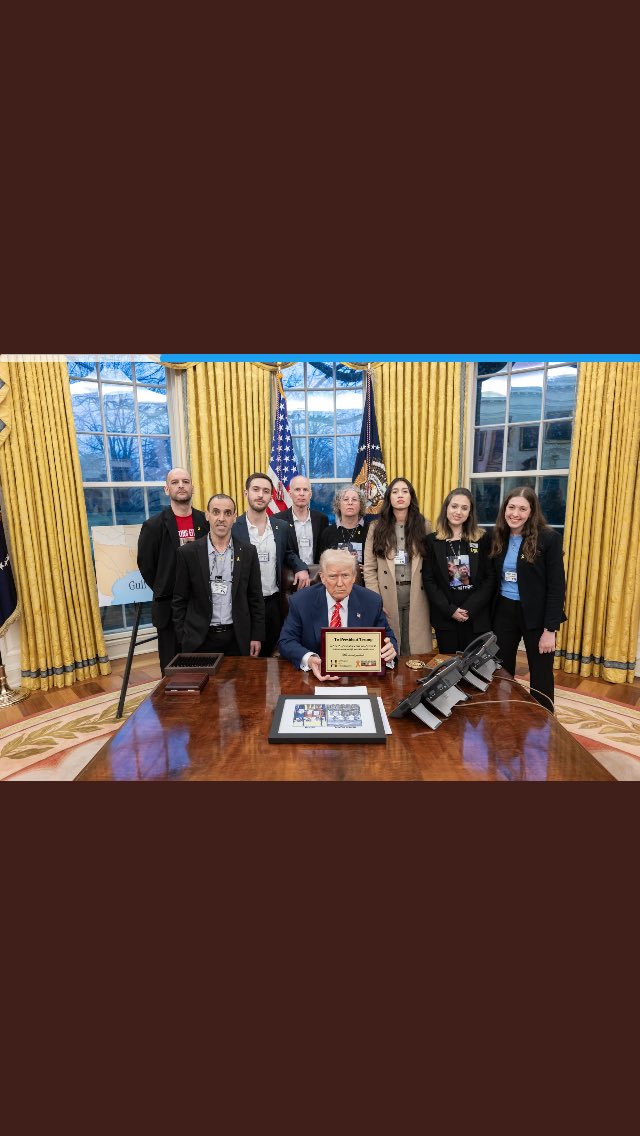 #Trump  يهدد غزة !؟
#الجيش_الإسرائيلي 
إن تسليح ودعم جيش مارق مسؤول عن جرائم حرب وإبادة جماعية في غزة هو جريمة لا تغتفر