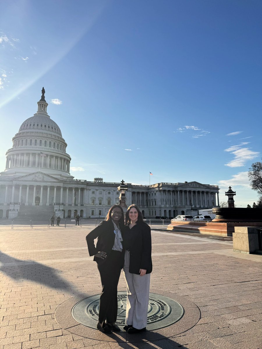 kpoulos_'s tweet image. Feeling inspired after spending the last couple of days in DC at the #AUASummit25 with the FUTURE in Urology program. We learned about advocacy and had the chance to take these important issues to Capitol Hill. So grateful for this program and all the mentors and friends I met!