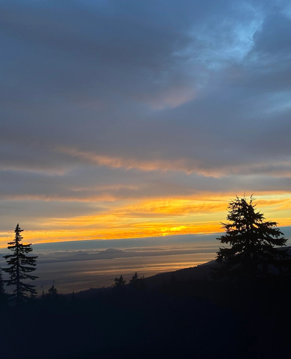 Views from Seymour 

Credit: cierraclark_