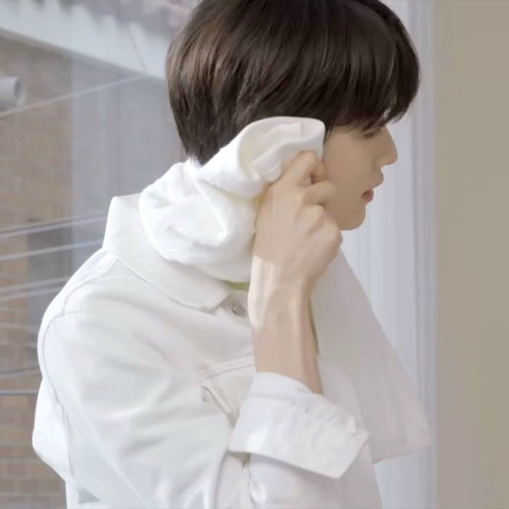 SsungdaengLover's tweet photo. "Sayang.. denger nggak tadi apa yang aku omongin?" 

"Heemm??" https://t.co/ILAC6fHQZX