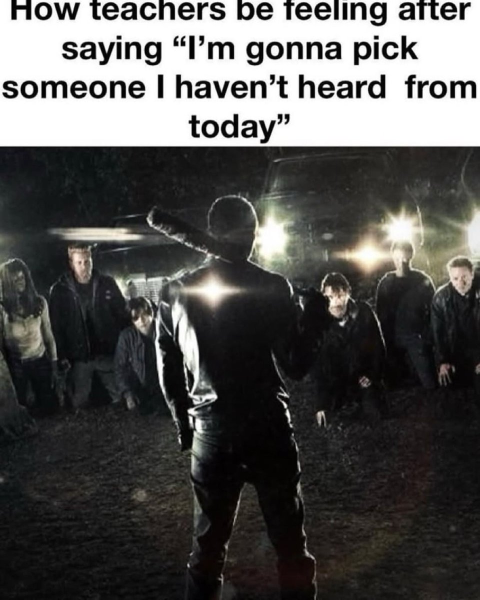 🕐HOURLY🕑 shitpost tweet media