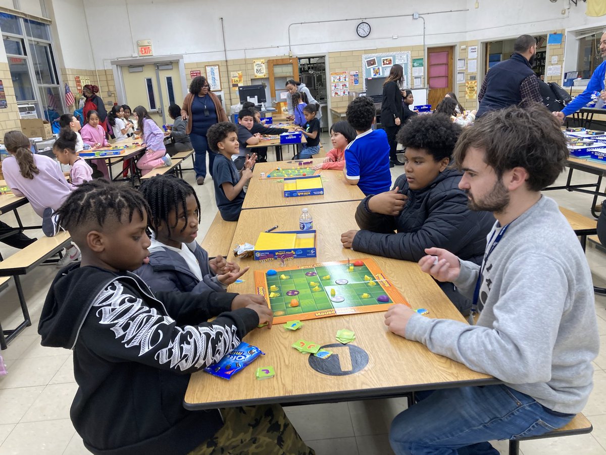 PGM_FTPS's tweet image. Thank you, Dr. Arsiwala &amp;amp; Tech 🖥 Team for hosting a Cybersecurity Workshop for our Panda Warriors today! We had a blast learning about secondary electives in computer 💻 science 🥼 and playing games 🎲 that help us problem solve &amp;amp; identify patterns. 🐼 @ourtechcoach @WNews_FTPS