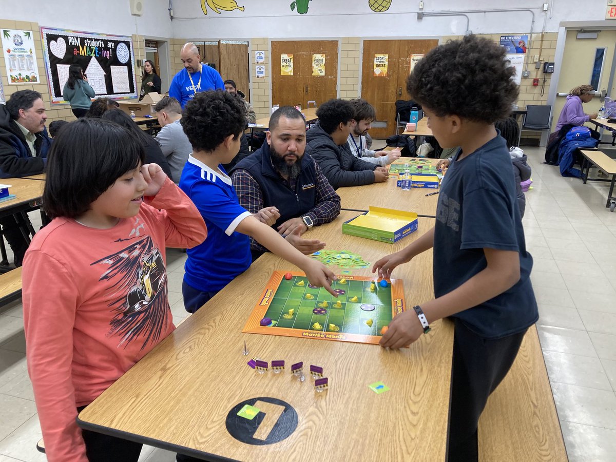 PGM_FTPS's tweet image. Thank you, Dr. Arsiwala &amp;amp; Tech 🖥 Team for hosting a Cybersecurity Workshop for our Panda Warriors today! We had a blast learning about secondary electives in computer 💻 science 🥼 and playing games 🎲 that help us problem solve &amp;amp; identify patterns. 🐼 @ourtechcoach @WNews_FTPS