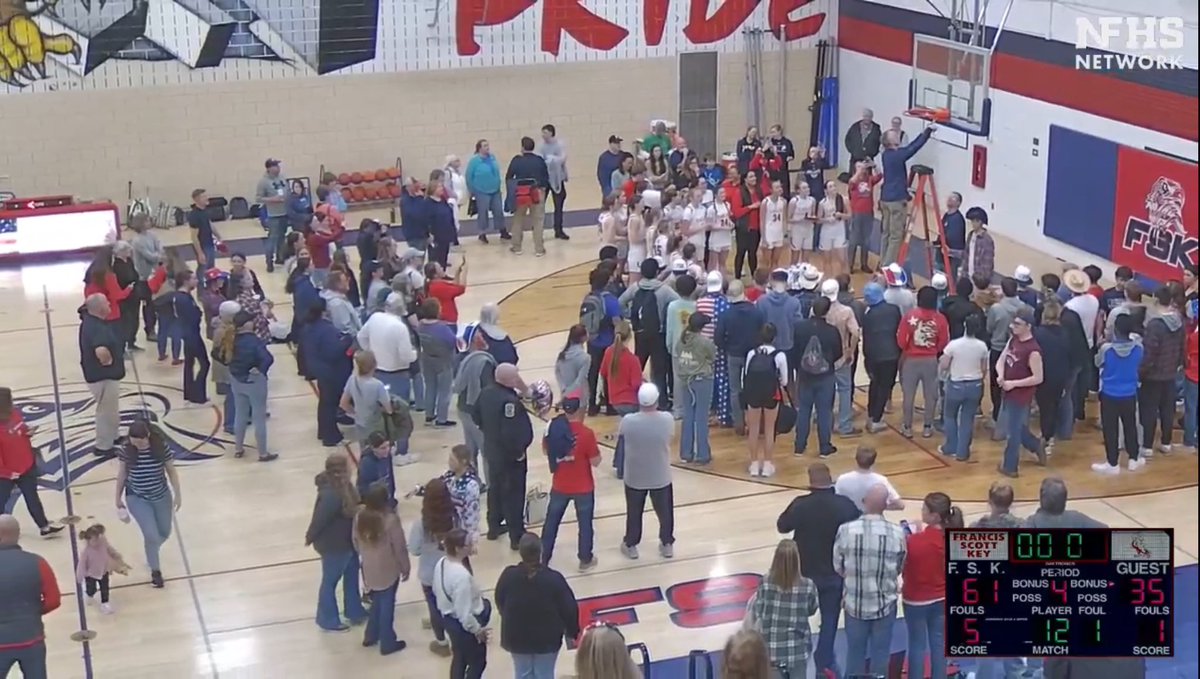 This is what it’s all about! The guy on the ladder is an unsung everyday hero. Coached this senior group from Elementary school, middle school in MML and now back to back region champs! Look at the community support!! Proud day to be an 🦅!
#OneHeartbeat❤️🤍💙