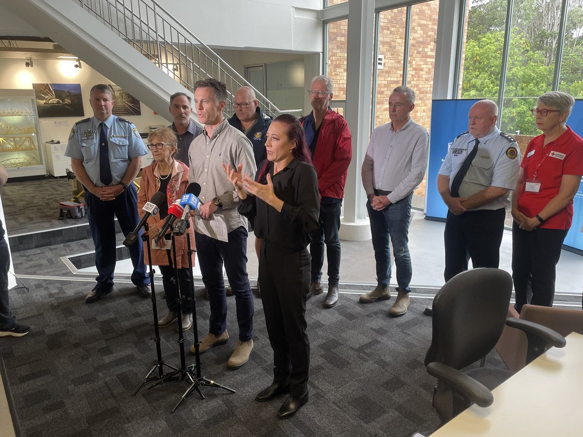 Chris Campey (@chris_campey) on Twitter photo For #TCAlfred “couldn’t be more prepared” say the multiple heads of emergency response. NSW Premier <a href="/ChrisMinnsMP/">Chris Minns</a> - Alfred is “acting like an unwanted house guest” “late to arrive, but lingering longer.” That could mean more flooding rain and more dangerous wind. @10NewsFirst For #TCAlfred “couldn’t be more prepared” say the multiple heads of emergency response. NSW Premier <a href="/ChrisMinnsMP/">Chris Minns</a> - Alfred is “acting like an unwanted house guest” “late to arrive, but lingering longer.” That could mean more flooding rain and more dangerous wind. @10NewsFirst