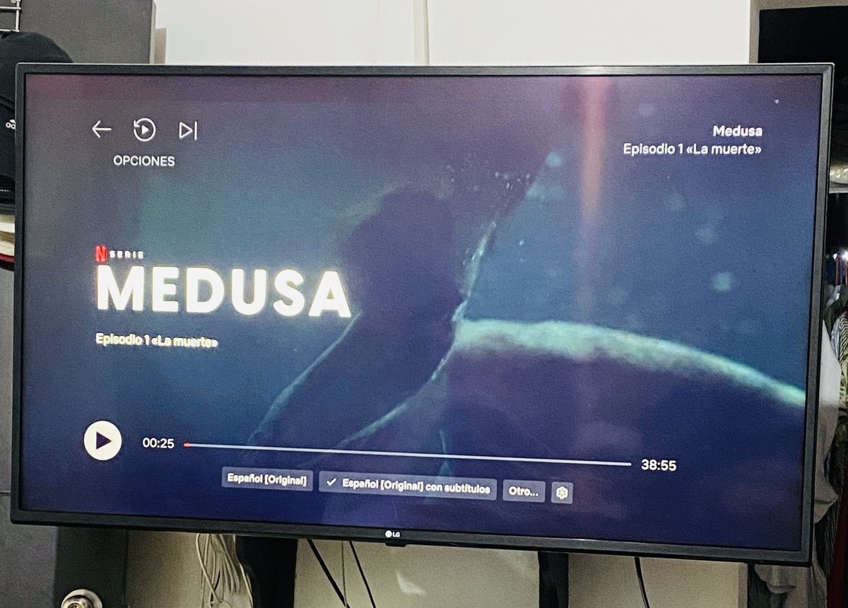 Por el solo hecho de haberte escuchado decir con ferviente y plena convicción de que no se iba a estrenar #medusanetflix 

Me la voy a ver 🤡 <a href="/DELAESPRIELLALA/">DE LA ESPRIELLA LAWYERS</a> <a href="/DELAESPRIELLAE/">DE LA ESPRIELLA STYLE</a> 

🤣🤣🤣🤣🤣🤣🤣🤣🤣