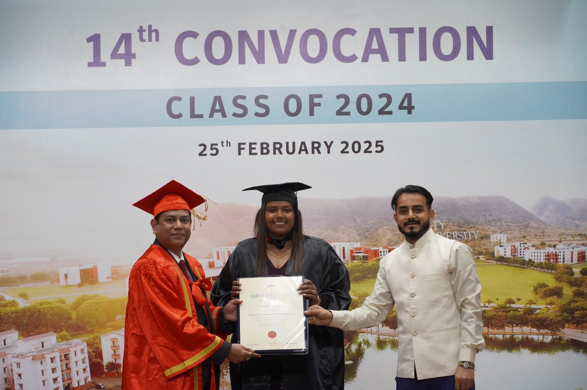 AjayDSVV89's tweet photo. #14thConvocation of Amity University Rajasthan, Jaipur 💪🏻
#MTTM #BHM #Classof2024😎
Heartiest Congratulations to all our beloved students on Successfully completing ur Degree & making us Proud through all ur endeveours & accomplishments 😊🔥
#Prayers #BestWishes for All🤝🙌🏻🧿 https://t.co/RHJzZNAo3f