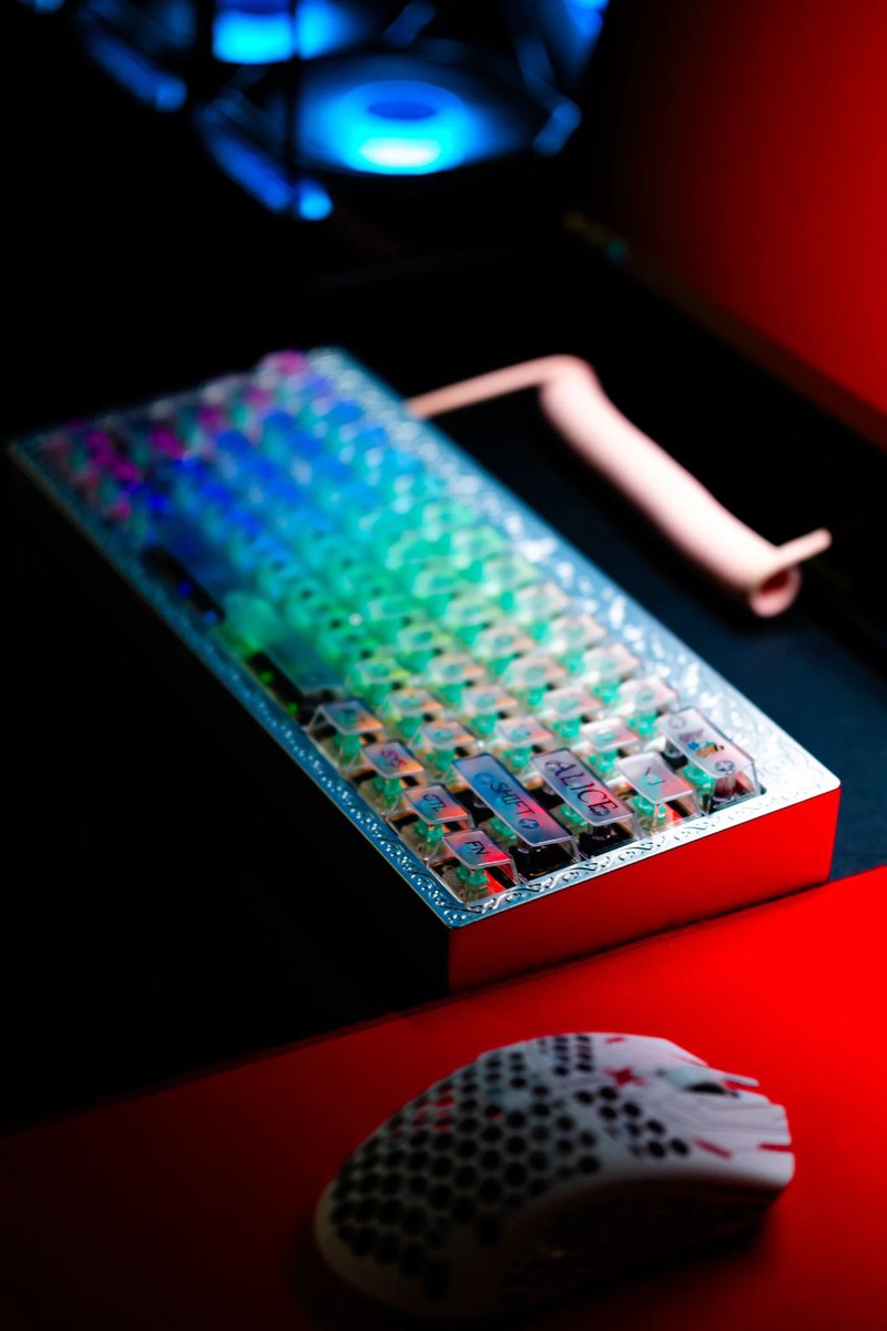 キーボード pipistudio pp60 perple 📢新商品入荷情報📢 続いてはカスタムキーボードケースです