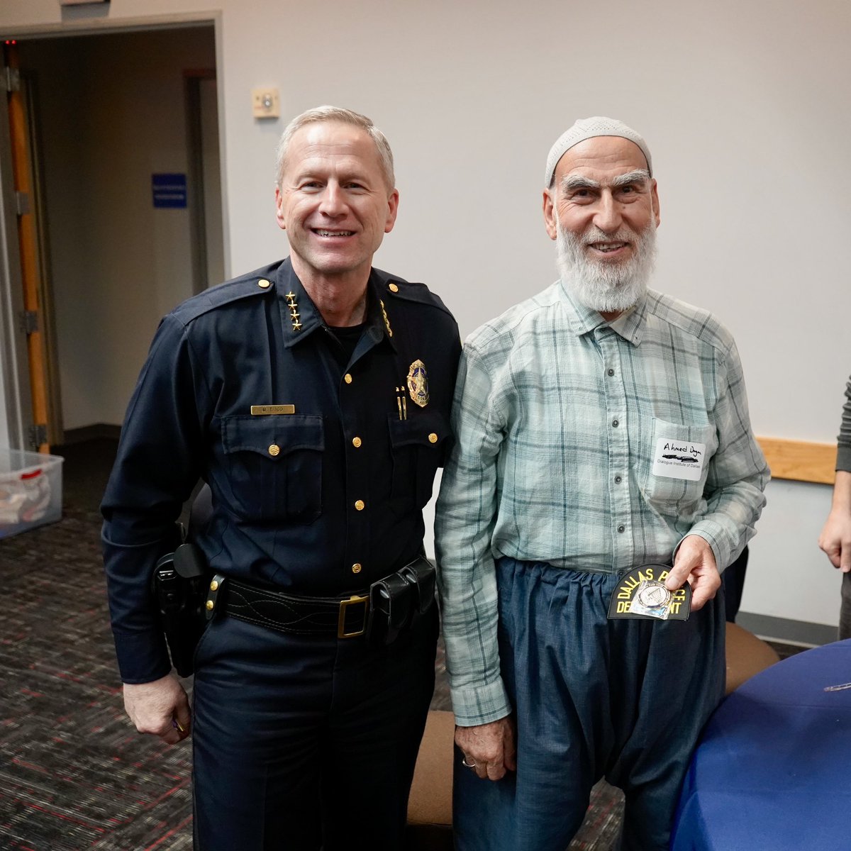 Tonight, I was privileged to break bread with members of our Muslim community observing Ramadan. Thank you to the Dialogue Institute of Dallas for your support of our Department! I especially enjoyed meeting Ahmed, a retired Chief of Police from Istanbul.