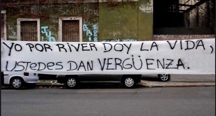 cris__ese's tweet photo. https://t.co/IhR1KXg2gW