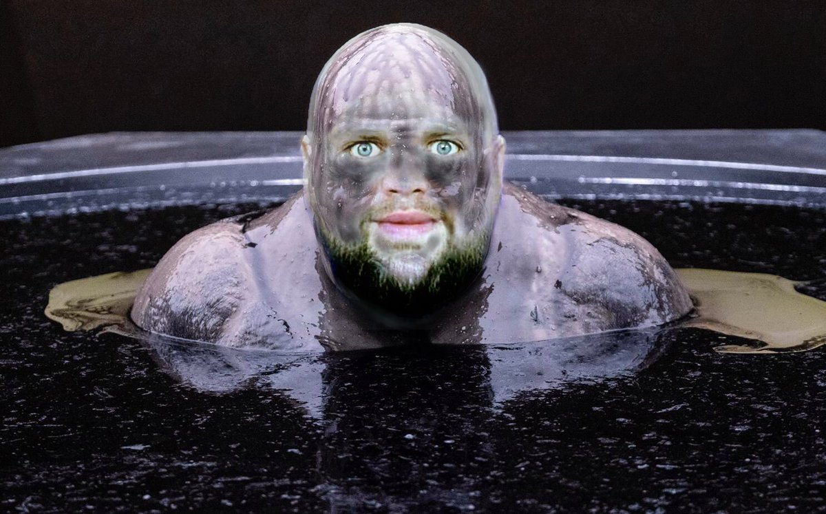 Kristi Yamaguccimane (@thewapplehouse) on Twitter photo 