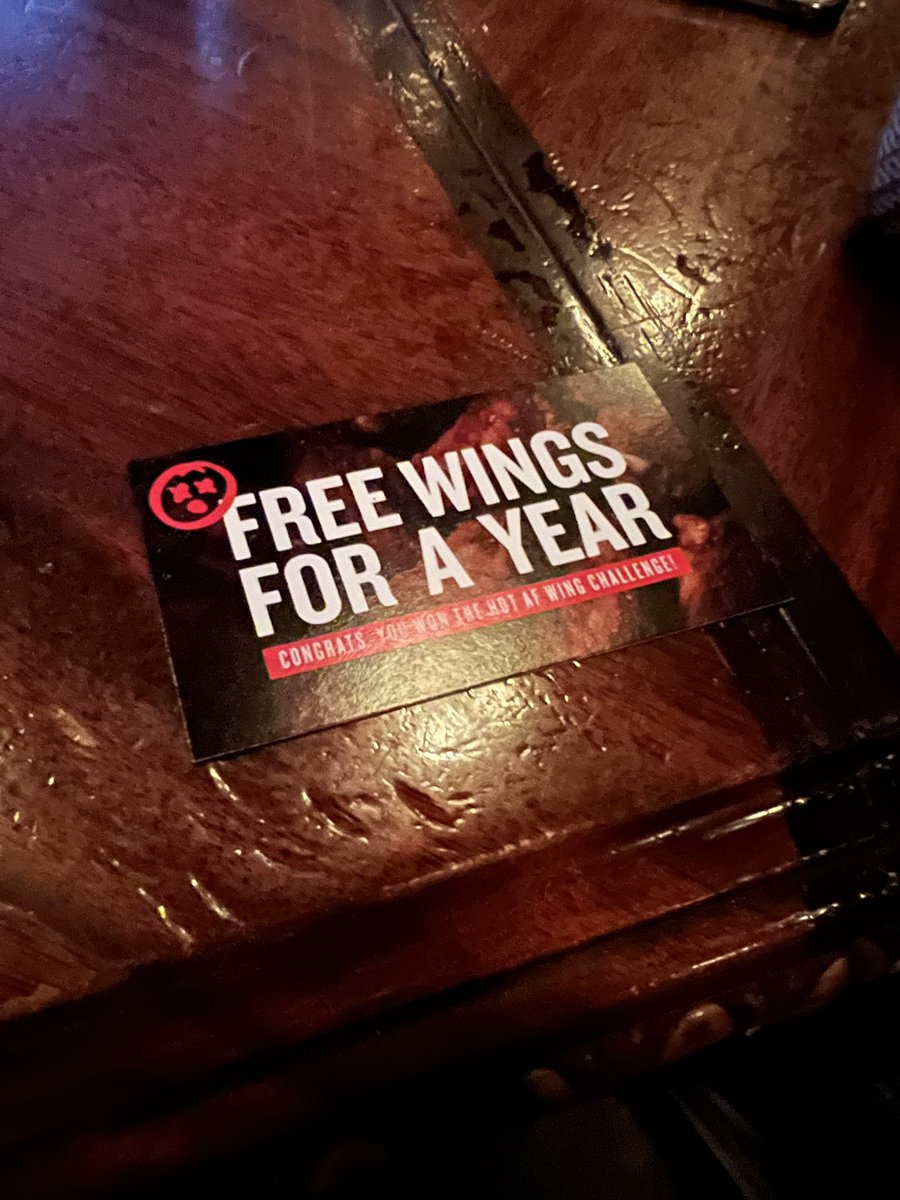 YounkShack's tweet image. Completed the Hudson’s “Hot AF” wing challenge for the 4th year in a row🤙😂