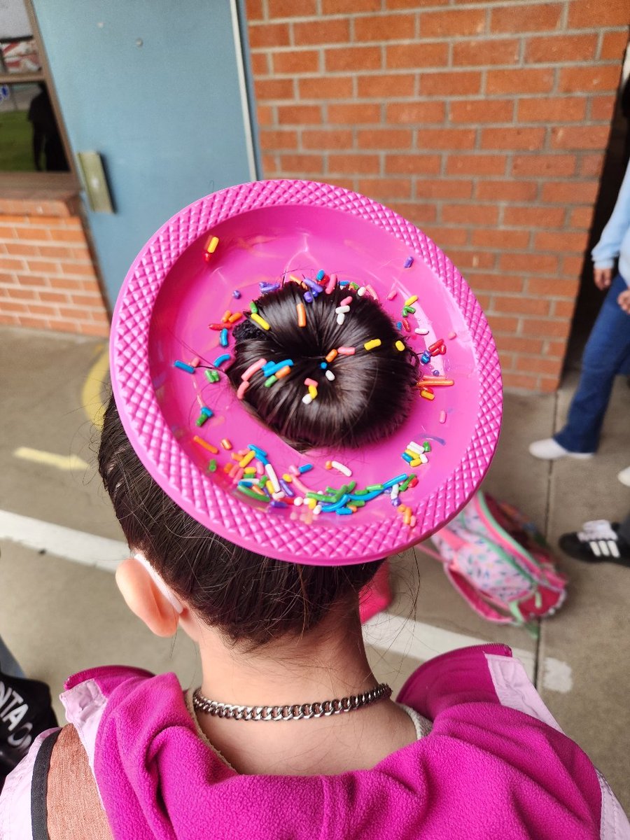 Barfield@pusd.org (@barfieldpusd) on Twitter photo Showing our Tiger spirit with crazy hairstyles today! Barfield's #WackyHairDay bringing laughs and creativity to campus. #BarfieldTigers #SchoolSpirit <a href="/PomonaUnified/">Pomona Unified School District</a> Showing our Tiger spirit with crazy hairstyles today! Barfield's #WackyHairDay bringing laughs and creativity to campus. #BarfieldTigers #SchoolSpirit <a href="/PomonaUnified/">Pomona Unified School District</a>