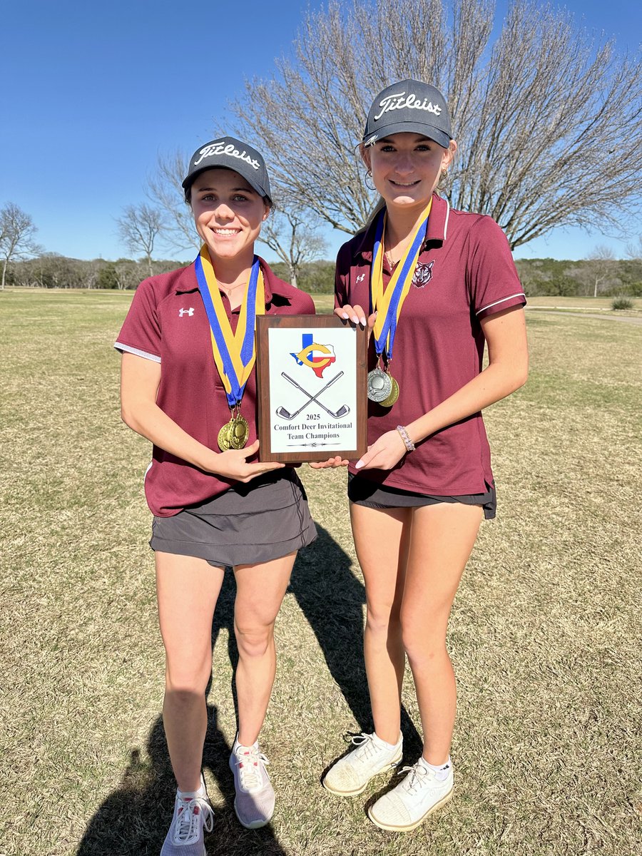 AvwTexan's tweet photo. @GolfDavenport @BuildThePack @DavenportWolves Molly and Riley took 1st and 2nd overall! Awesome effort! 💪⛳️ https://t.co/S1qbyFUq32