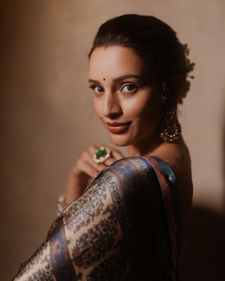 GlUty1qW8AAXrOc?format=jpg&name=900x900