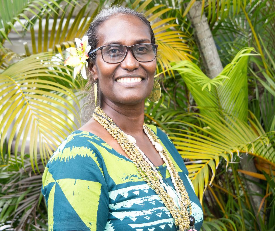 ✨ Meet Dr Katy Soapi, an advocate for gender equality and as the first woman from Solomon Islands to earn a PhD in Natural Sciences. She has faced challengers' and witnessed the innovation made possible through diversity. 

👇 Read more bit.ly/3Fk1dPS
