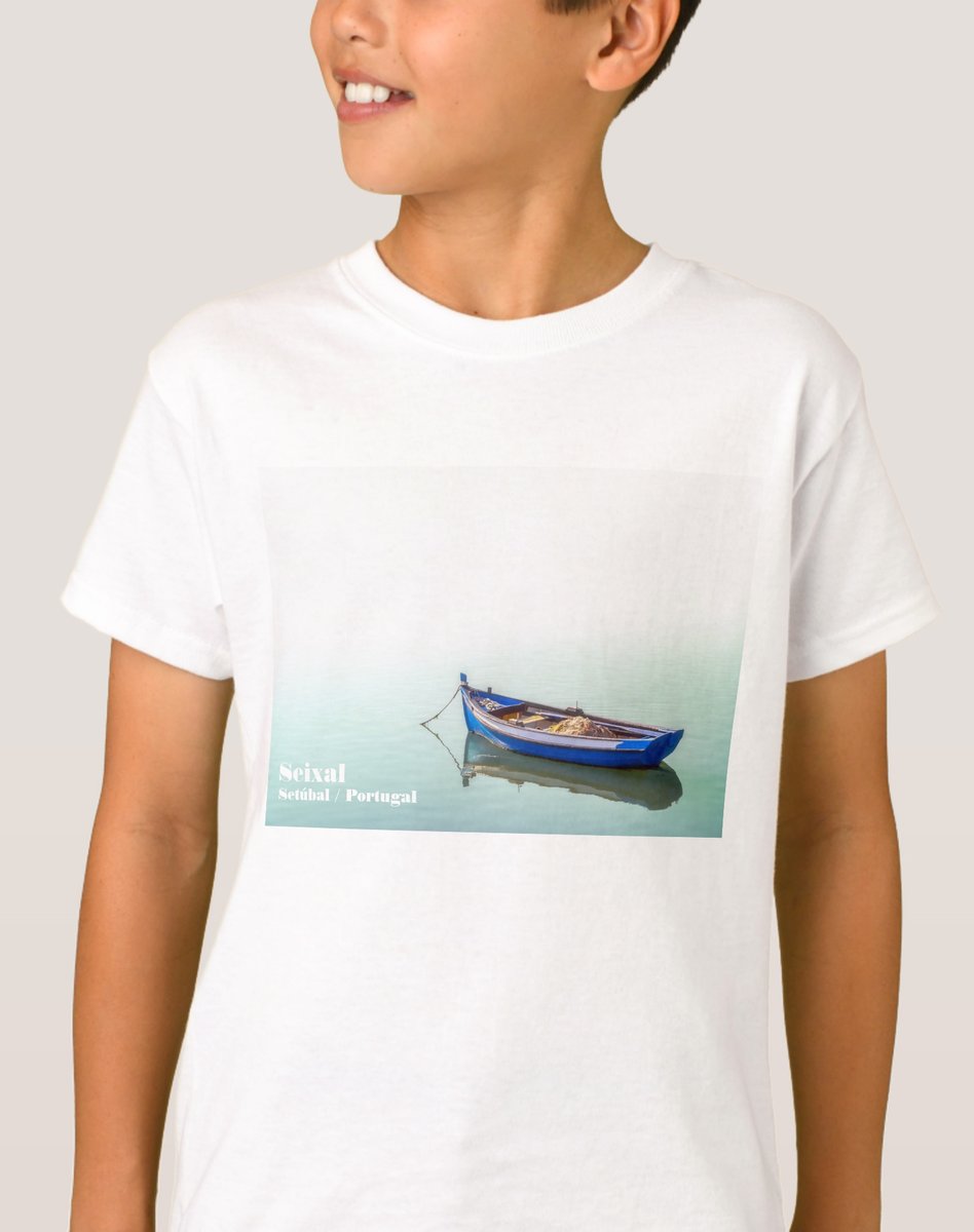 SPJE_Illus_Phot's tweet photo. Old Aiola boat. Small rowboat in Seixal Bay. T-Shirt
https://t.co/X7mrWoJuEB

#aiola #boat #rowboat #seixal https://t.co/n3PNVgNEIm