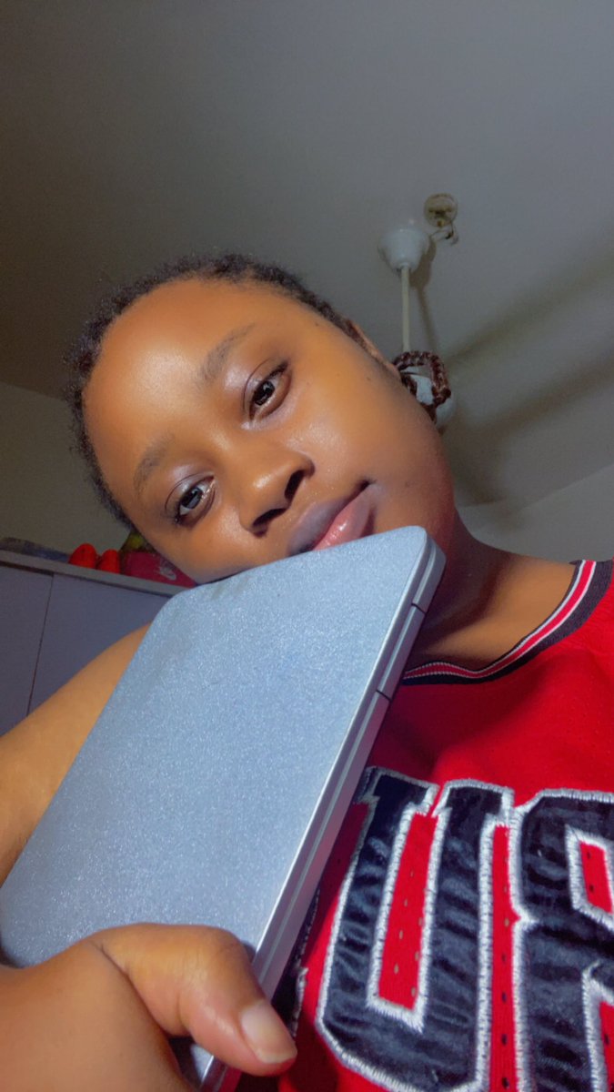 StephanieInii's tweet image. Hello, I’m a Graphic Designer.
Hire me for your next design project.