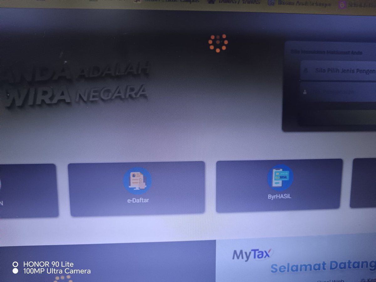 idafisa's tweet photo. When you have 19 more companies to settle  efilling E today, but Mytax in loading mood.. 😴😴

Tengah ramai isi efilling BE ke tu pagi pagi ni 😁

Btw, if anyone want me to do taxation on your behalf (individuals &amp; enterprise), please hit me 😉 https://t.co/3PDvteB1L4