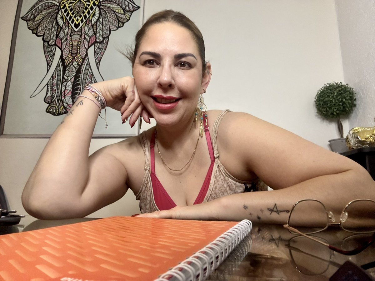 tantra_gdl's tweet photo. Gracias a todos los que se conectaron en nuestro primer live🙏🙏🙏

Estaremos haciendo esto más seguido, así que manden todas sus dudas y los temas que les gustaría que toquemos ❤️‍🔥

#tantra #sexualidad #orgasmos 
#placer #placersexual 
#autoplacer https://t.co/0qFROKBork