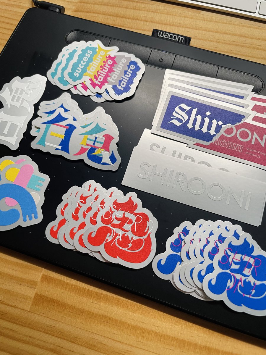 艶消銀のシートにUVプリント！