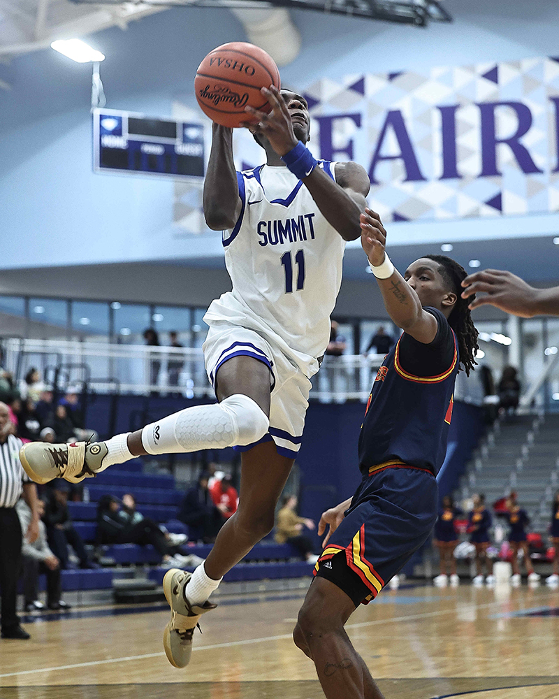 Summit advances with win over Purcell <a href="/SCDAthletics/">Summit Athletics</a> <a href="/SCD_Basketball/">Summit Country Day Basketball</a>   #cincyhoops