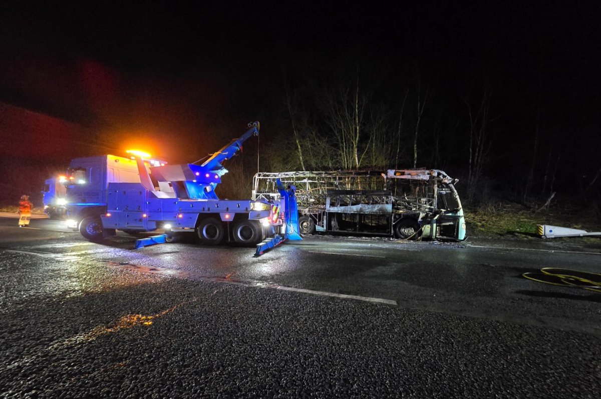 It's the sort of call we really dread! 
A coach carrying Teachers and 30+ Kids on fire at busy M60 slip.
A fantastic response from <a href="/gmptraffic/">GMP Traffic</a>  <a href="/manchesterfire/">Greater Manchester Fire & Rescue Service</a> <a href="/NationalHways/">National Highways</a> <a href="/NWAmbulance/">North West Ambulance Service</a>  safely evacuated driver and all passengers.
Not all heroes wear capes!
#visionzerogm
